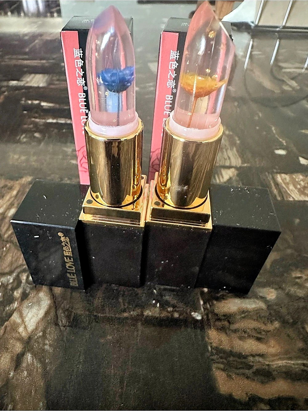 Blue Love Color Changing Flower Lipstick Set Pink & Blue NWT